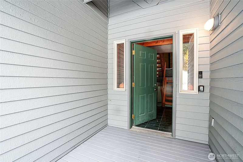 4th image of 180 Chamonix Place