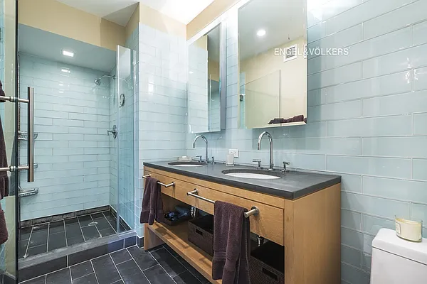 Rented by Engel & Völkers New York City | media 31