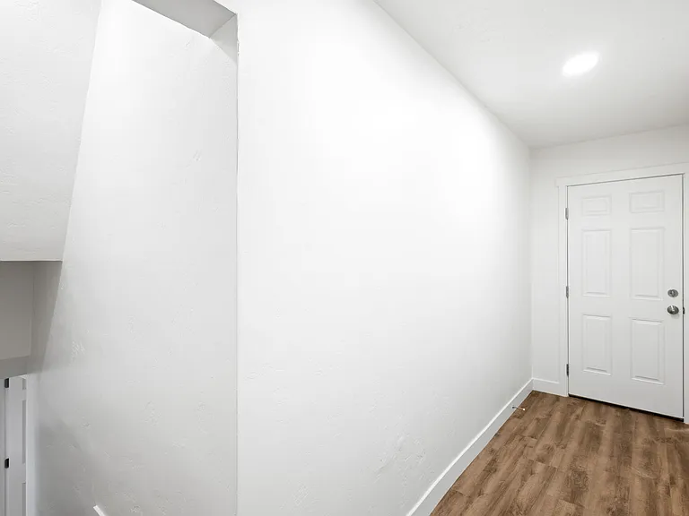 781 S 1800 W #3 — Photo 4