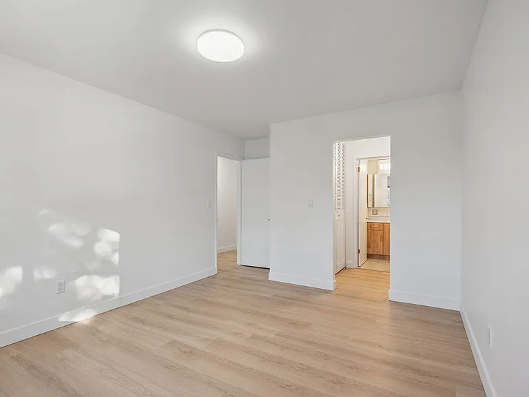 621 W 57th Ave #101 — Photo 79