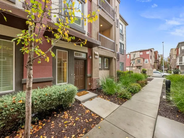 1403 Lee Pl, San Jose, CA 95131
