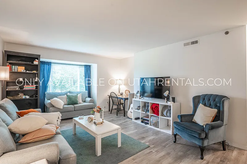 1 bed, 1.0 bath, 968 sqft, $480 — Photo 1