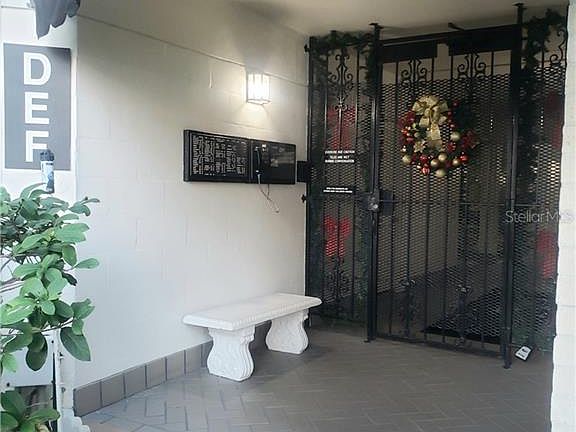 2nd image of 3325 Bayshore Blvd Unit E25