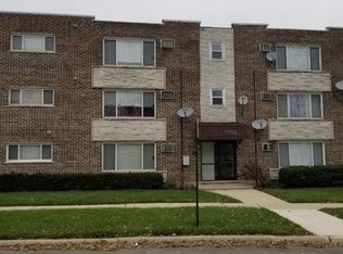 5700 108th St APT 2D, Chicago Ridge, IL 60415