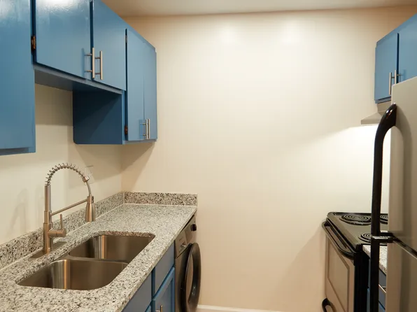 420 Kungs Way #2A, Joliet, IL 60435