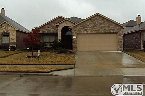 1st image of 10913 Emeraldpark Ln