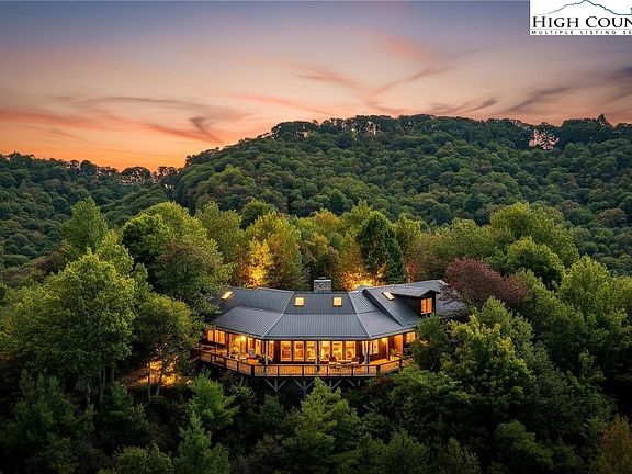 2nd image of 210 Arrowhead Private Drive