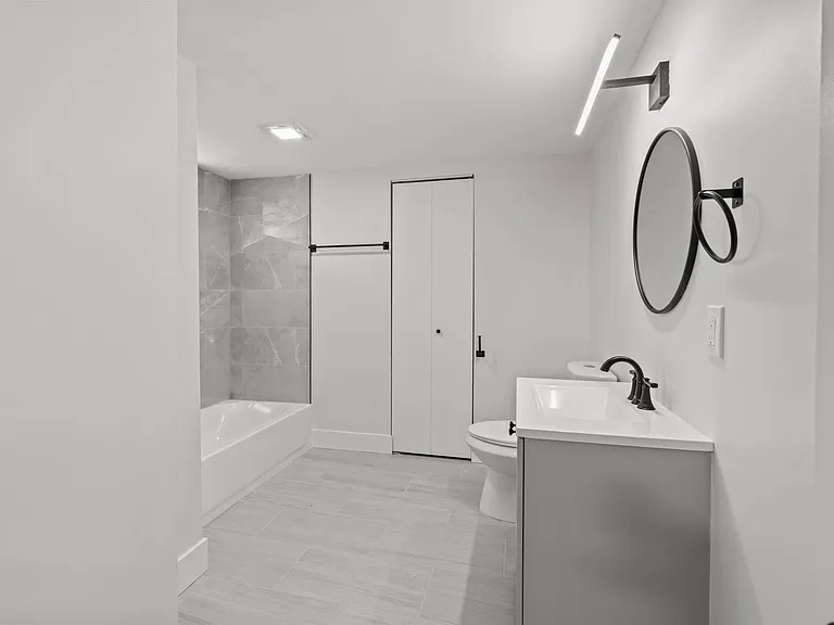 2511 Baywood St — Photo 11