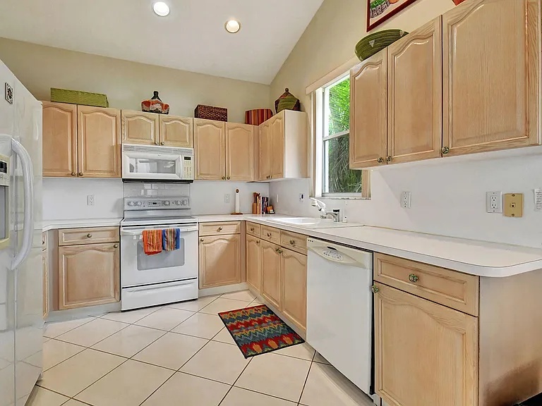 2489 NW 66th Dr — Photo 12