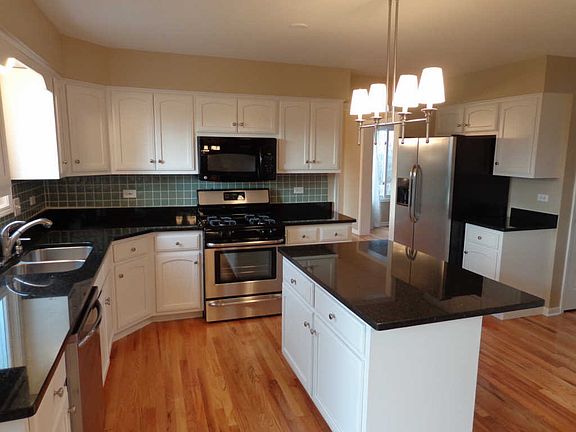 4th image of 2304 Flat Rock Ct