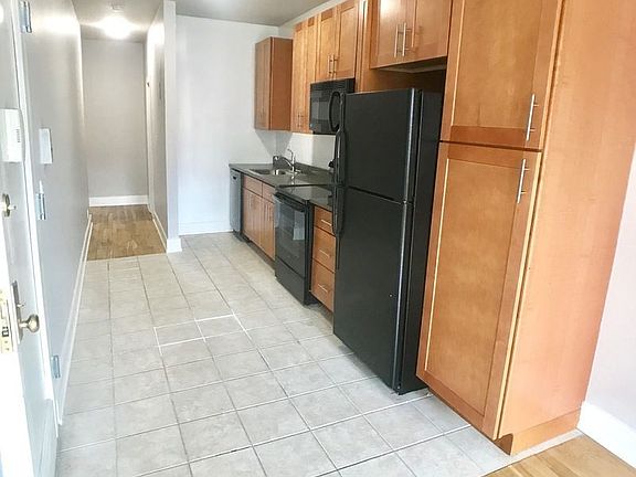 2nd image of 2256 7th Ave APT 4N
