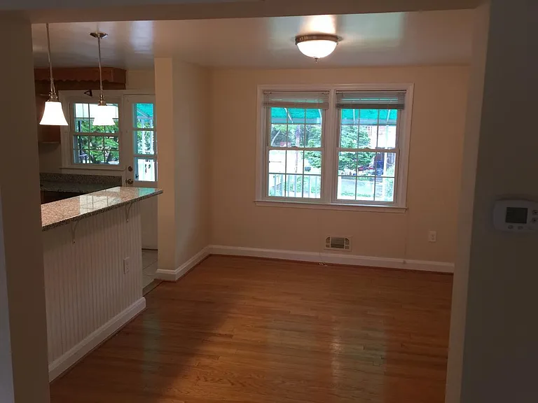 8505 Pleasant Plains Rd — Photo 2