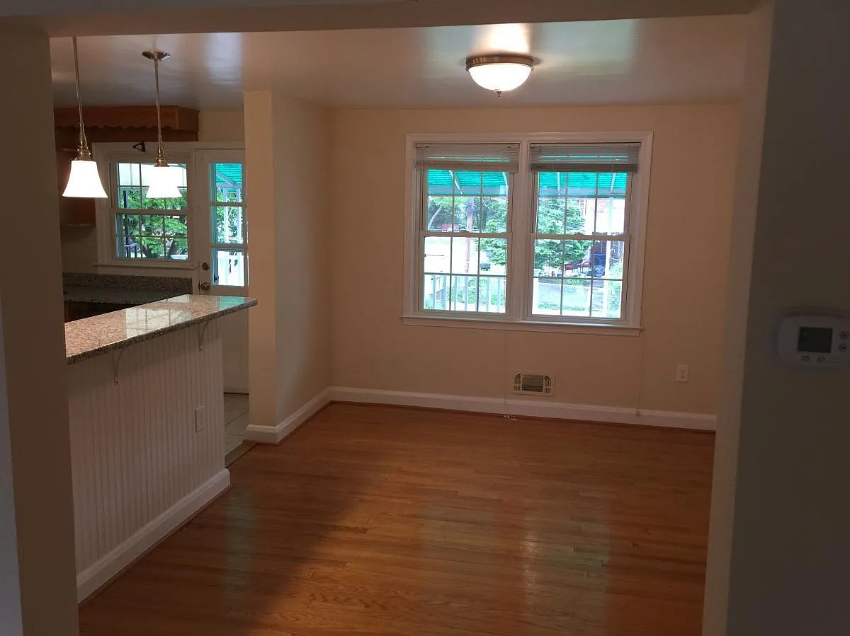 Building Photo - 8505 Pleasant Plains Rd