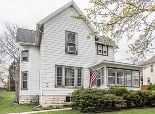 948 Oakland Ave, Waukesha, WI 53186