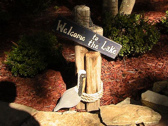 5th image of 202 Lakeside Dr