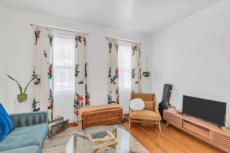 Available October 2026 - April 2027 - Asbury Park - 2BR - Parking & Utilities Included — Photo 2