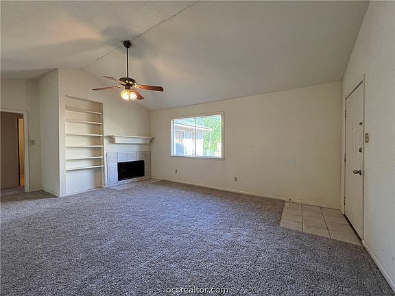 2nd image of 1819 Langford St
