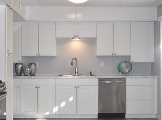 2201 Mountain View Dr, Carlsbad, NM 88220