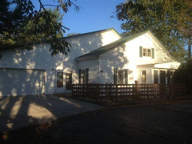 4199 N State Road 9 photo 1