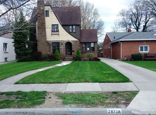 28708 Cresthaven Dr, Willowick, OH