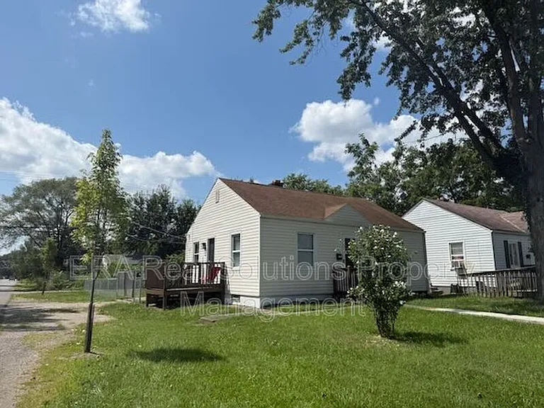 2217 Grasmere Ave — Photo 18