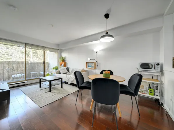 1099 E Broadway #210, Vancouver, BC V5T