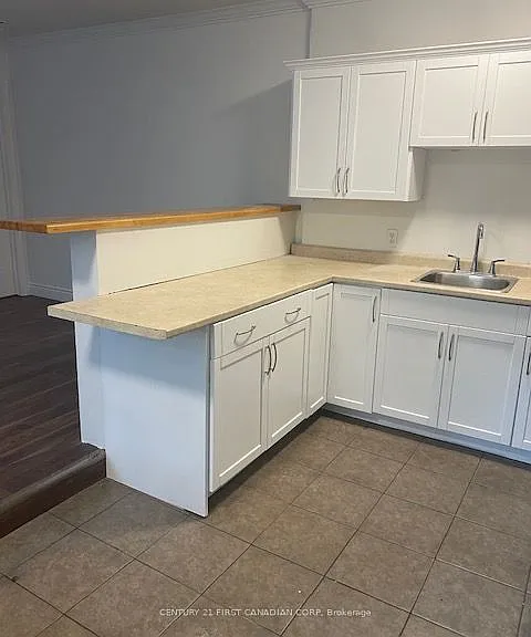 177 Kent St #2 — Photo 3
