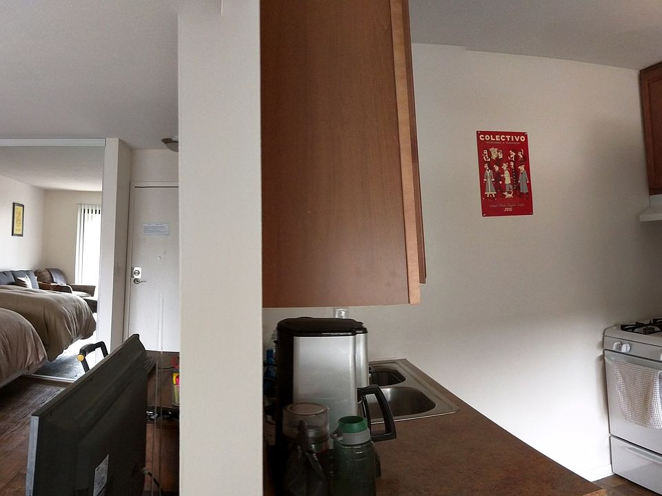 2nd image of 911 22nd Ave S APT 271