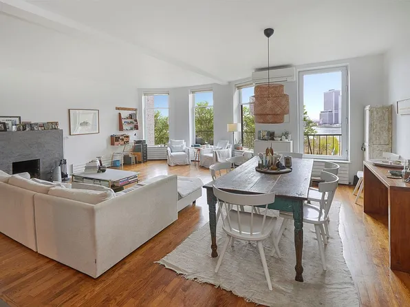 190 Columbia Hts APT 4, Brooklyn, NY 11201