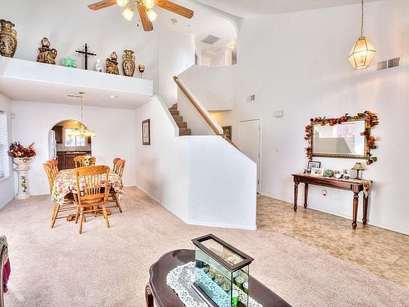Dining Room/Formal Living Room