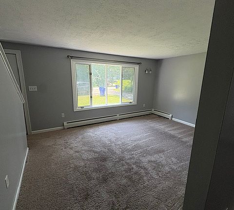 3rd image of 40A Barretts Hill Rd
