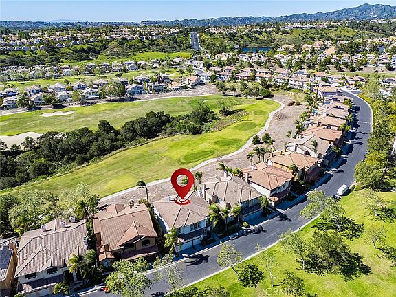 2nd image of 39 Golf Ridge Dr