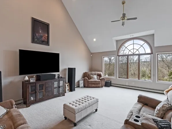 11 Joan Drive, Stanhope, NJ 07874