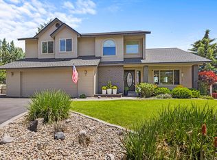111 Ridgecrest Dr, Klamath Falls, OR 97601