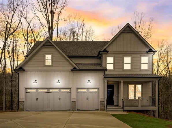 9545 Enclave Ln, Gainesville, GA 30506