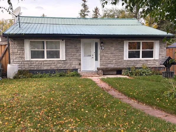 19 Cedar Grove Dr, Scugog, ON L0B 1E0