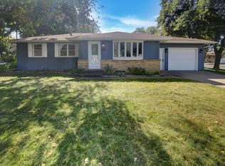 621 17th St W, Hastings, MN 55033