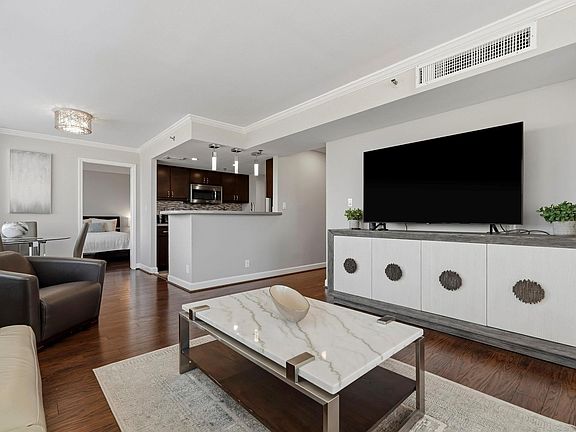 3rd image of 3525 Sage Rd APT 709