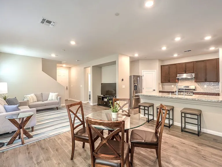 2648 Montesilvano Pl — Photo 11