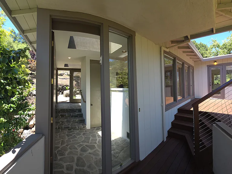 237 N Almenar Dr — Photo 8