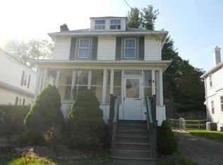 6 Marian Ave, Poughkeepsie, NY 12601