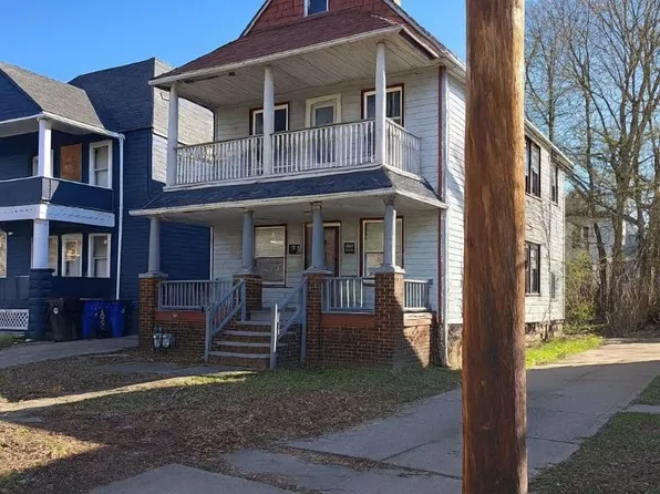 677 E 92nd St, Cleveland, OH 44108