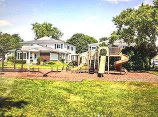 1451 Cove Dr #199D, Prospect Heights, IL 60070