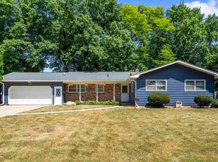 3321 Rosehill Ter, Waterloo, IA 50701