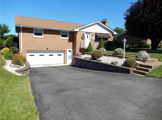 1118 Chapel Dr, Greensburg, PA