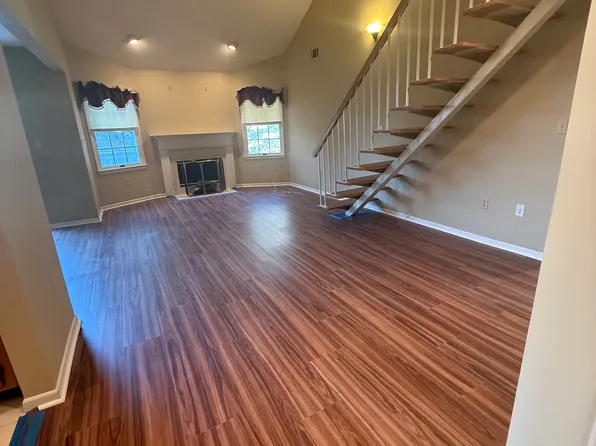 70 Boulder Run Rd, Paterson, NJ 07501