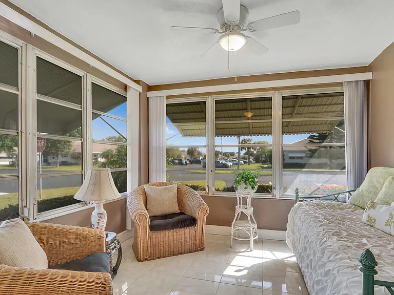 404 Sandpiper Dr #D — Photo 12