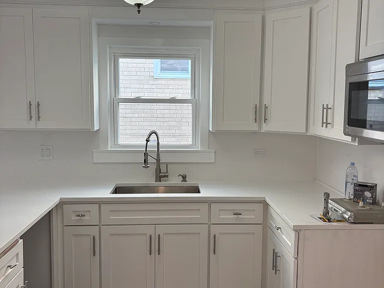 7946 W Addison St #2 — Photo 7