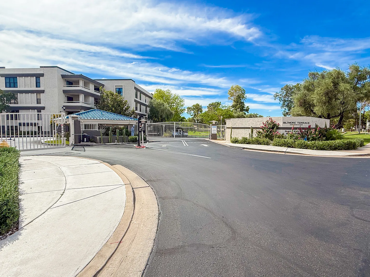 5110 N 31st Way Unit 316, Phoenix Az — Photo 4