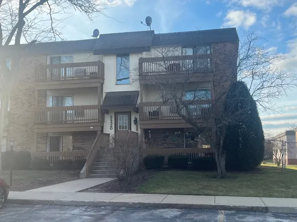 22420 York Ct APT 1F, Richton Park, IL 60471
